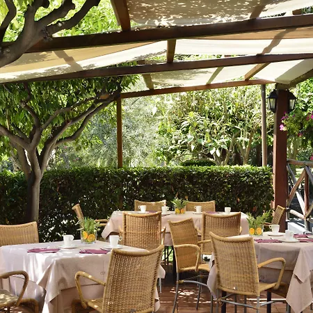 Naxos Sicilia 4*
