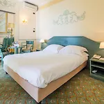 Resort Naxos Sicilia 4*