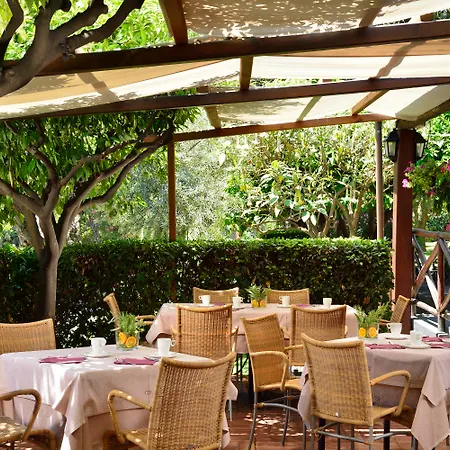 Naxos Sicilia 4*