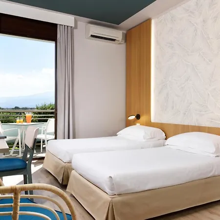 Naxos Sicilia Курортний комплекс 4*