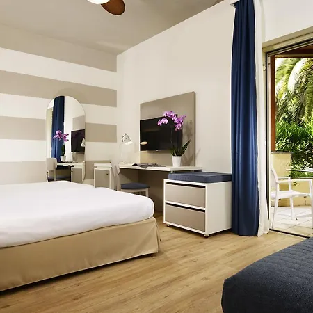 Naxos Sicilia 4* Джардіні-Наксос