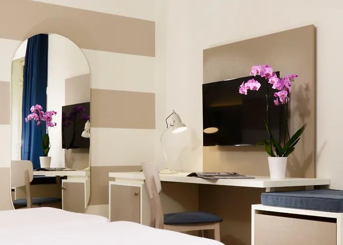 Rezort Naxos Sicilia 4*