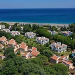 Naxos Sicilia Üdülőközpont 4*